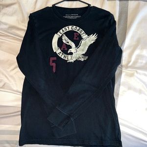 American Eagle king-sleeved tee shirt